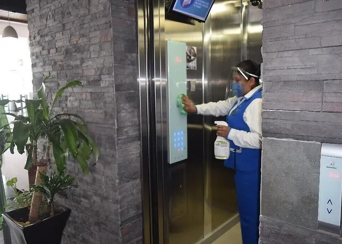 Tryp By Wyndham World Trade Center Area
