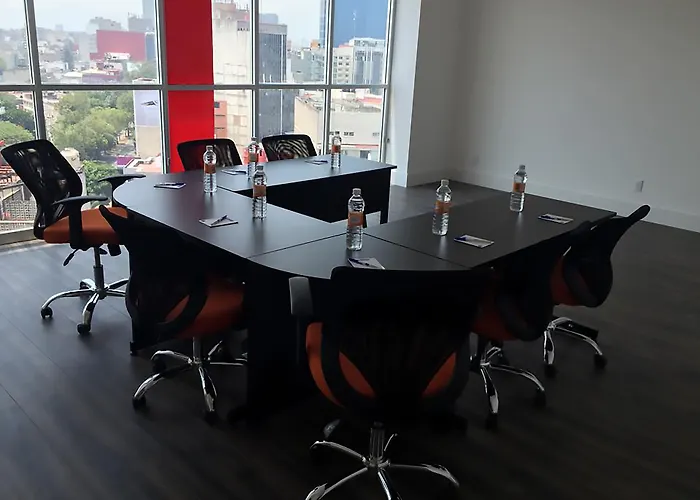 Hotel Tryp By Wyndham World Trade Center Area 4*