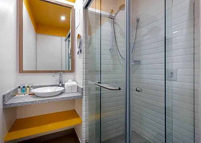 Hotel Tryp By Wyndham World Trade Center Area 4*