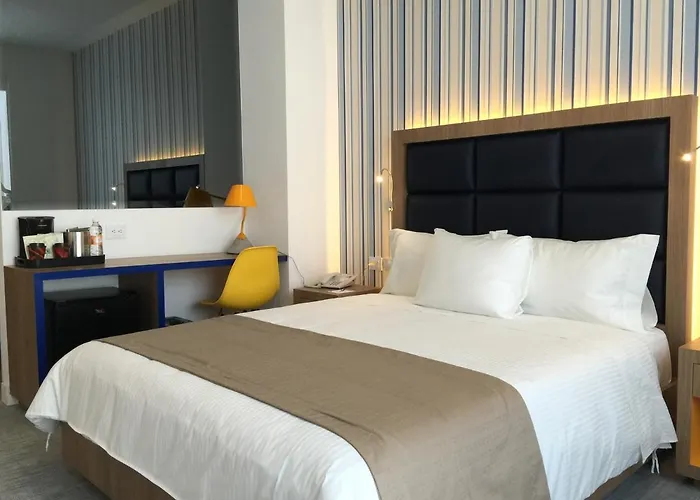 Tryp By Wyndham World Trade Center Area Hotel Mexico City
